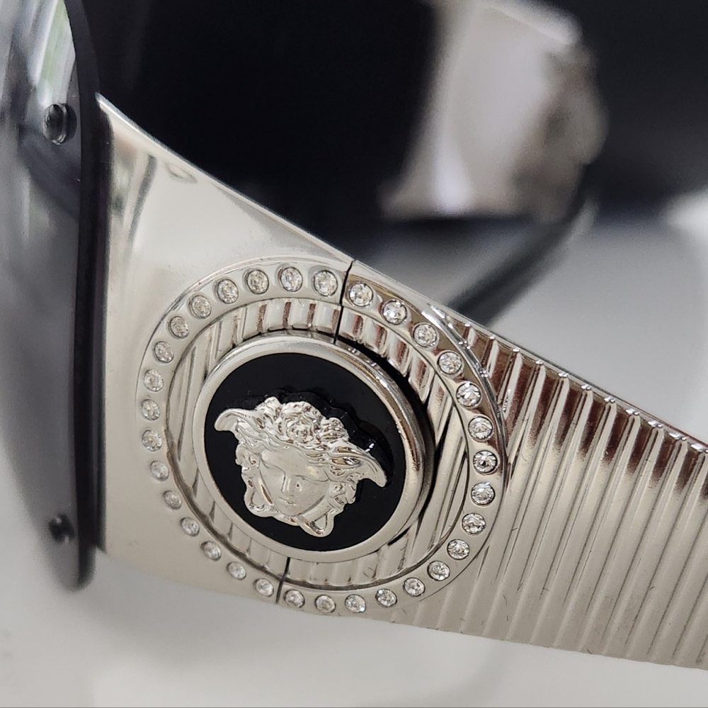 VERSACE unisex shades black/silver with case